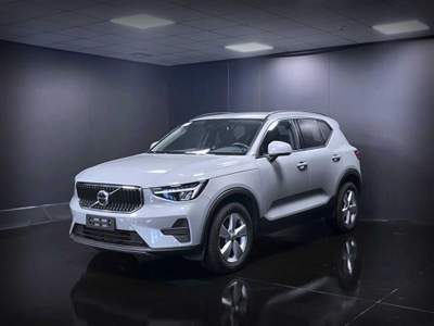 Volvo XC40 T2 automatico Essential Prezzo REALE Grigio usata Castelletto Sopra Ticino
