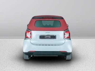 Smart ForTwo III 2015 Cabrio -  Cabrio 1.0 Passion 71cv twinam Bianco usata Mosciano Sant'Angelo