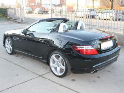 Mercedes-Benz SLK CDI Automatica Premium *Euro6* Nero usata Mazzano