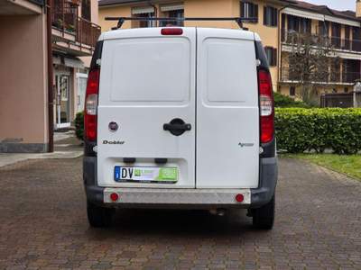 Fiat Doblò 1.6 105 CV Maxi passo lungo METANO Bianco usata Cava Manara