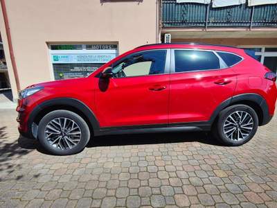 Hyundai Tucson 1.6 GDi 131 CV XTech NEOPATENTATI Rosso usata Cava Manara