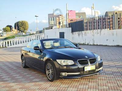BMW Serie 3 320d d cat Cabrio Futura Nero usata Sassari