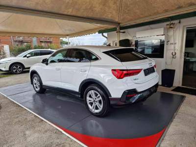 Audi Q3 sportback 35 TFSI S tronic Bus.Plus luci amb. Bianco usata Viterbo