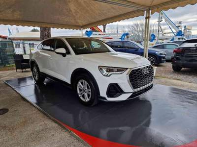 Audi Q3 sportback 35 TFSI S tronic Bus.Plus luci amb. Bianco usata Viterbo