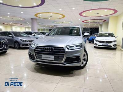 Audi Q5 40 TDI quattro S tronic Business Grigio usata Matera