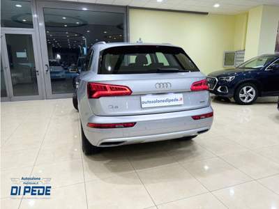 Audi Q5 40 TDI quattro S tronic Business Grigio usata Matera