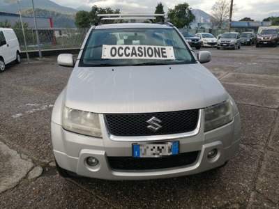 Suzuki Grand Vitara 1.9 DDiS 5 porte Argento usata Tolmezzo