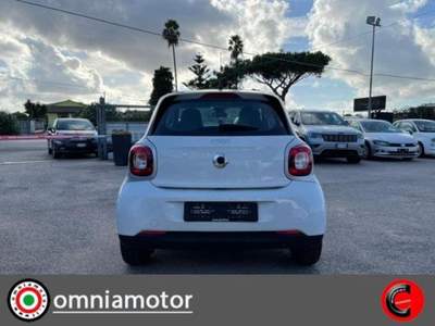 Smart ForFour  Bianco usata Terracina