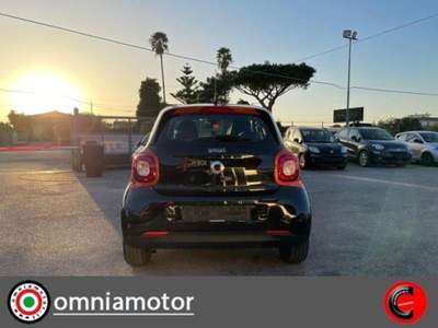 Smart ForFour  Nero usata Terracina