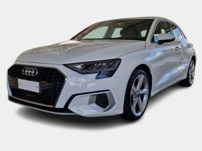 Audi A3 SPB 30 TDI Business Advanced Bianco usata Alcamo
