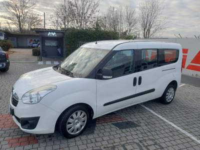 Opel Combo Tour Tour 1.6 CDTi 120CV ecoFLEX Start&Stop PC-TN Elect Bianco usata Ciampino