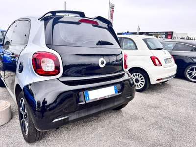 Smart ForFour 70 1.0 Passion Nero usata Ciampino