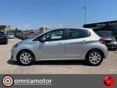 Peugeot 208  Argento usata Terracina