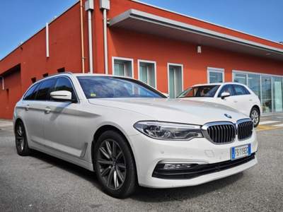 BMW Serie 5 520d d aut. Touring Business Bianco usata Tezze sul Brenta