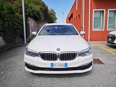 BMW Serie 5 520d d aut. Touring Business Bianco usata Tezze sul Brenta