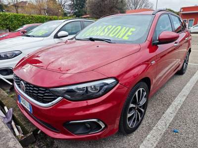 Fiat Tipo 1.6 Mjt S&S SW Lounge Rosso usata Tezze sul Brenta