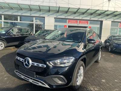 Mercedes-Benz GLA Automatic Executive Nero usata Treviso
