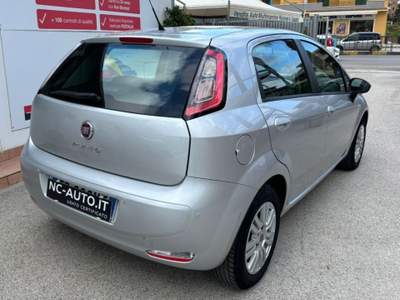 Fiat Punto 1.3 MJT II S&S 95 CV 5 porte Lounge Argento usata Porto Empedocle