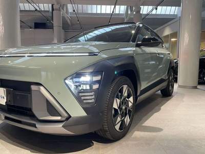 Hyundai Kona 1.6 gdi hev XCLASS my25 2wd dct- PROMO P.IVA Grigio usata Milano