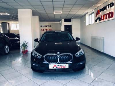 BMW Serie 1 116d d 5p. NAVI -TELECAMERA STEPTRONIC Nero usata Isernia