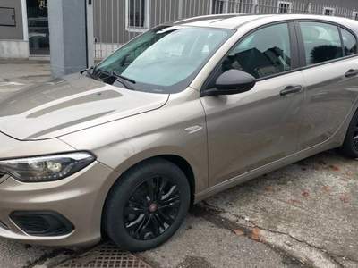 Fiat Tipo Street NO ANTICIPO  NEOPATENTATI Grigio usata Corbetta