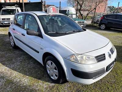 Renault Mégane 1.4 16V 5p. Confort Authentique Bianco usata Lamporecchio