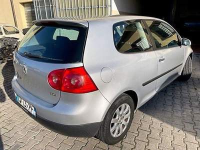 Volkswagen Golf 1.9 TDI 3p. Comfortline Argento usata Lamporecchio