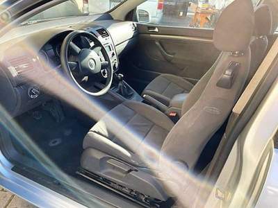 Volkswagen Golf 1.9 TDI 3p. Comfortline Argento usata Lamporecchio