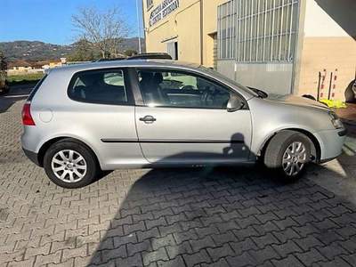 Volkswagen Golf 1.9 TDI 3p. Comfortline Argento usata Lamporecchio