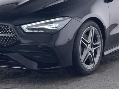 Mercedes-Benz CLA Automatic Shooting Brake AMG Line Premium Plus Nero usata Magenta