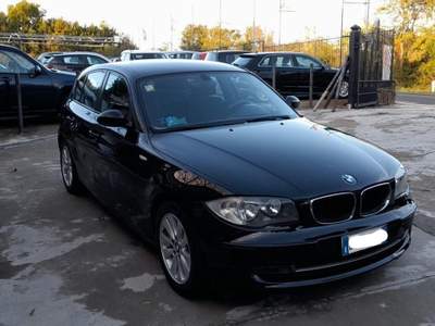 BMW Serie 1 120d 120d 5 porte Futura DPF Nero usata Roma