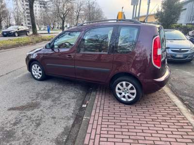 Skoda Roomster 1.2 12V 70CV Style OK NEOPATENTATI Lilla usata Opera