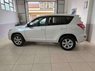 Toyota RAV4 RAV4 2.2 D-4D 150 CV Exclusive Bianco usata Nicosia