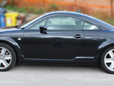 Audi TT Coupé 3.2 V6 cat quattro Nero usata Potenza