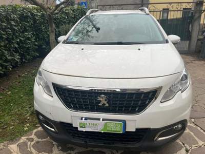 Peugeot 2008 1° serie PureTech 82 Allure Bianco usata RODENGO SAIANO