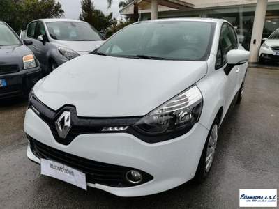 Renault Clio 1.5 dCi 8V 75 CV S&S 5p. Wave Bianco usata Modica