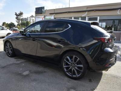 Mazda 3 2.0L Skyactiv-G M-Hybrid Exceed Nero usata Grottaglie