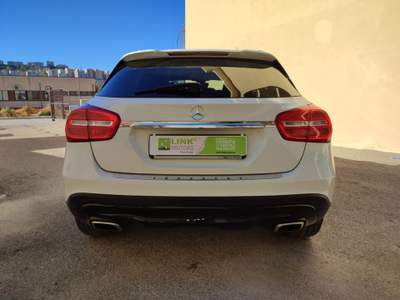 Mercedes-Benz GLA CDI Executive Bianco usata Agrigento