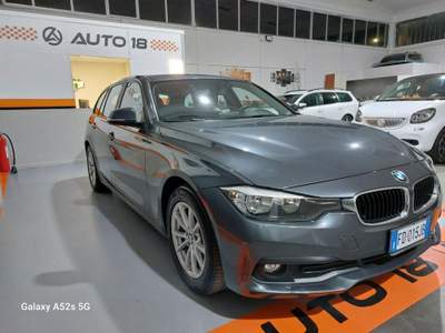 BMW Serie 3 318d d Touring Business Advantage Grigio usata CARAVAGGIO