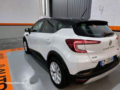 Renault Captur Full Hybrid E-Tech 145 CV Engineered Bianco usata CARAVAGGIO