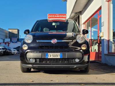 Fiat 500L Living 1.6 Multijet 105 CV Lounge Nero usata Magenta