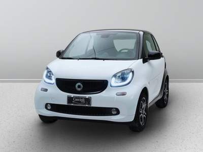 Smart ForTwo III 2015 -  1.0 Prime 71cv twinamic Bianco usata Mosciano Sant'Angelo