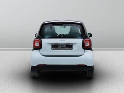 Smart ForTwo III 2015 -  1.0 Prime 71cv twinamic Bianco usata Mosciano Sant'Angelo