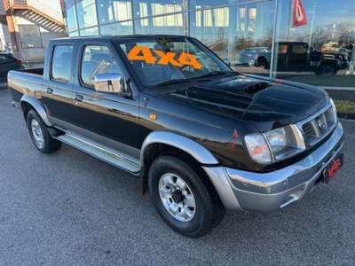 Nissan Navara 2.5 Tdi Pick Up Double Cab 4x4 "NEOPATENTATI" Nero usata Beinette