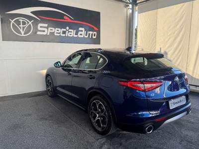 Alfa Romeo Stelvio 2.2 Turbodiesel 190 CV AT8 executive Veloce Blu/Azzurro usata Giugliano in Campania