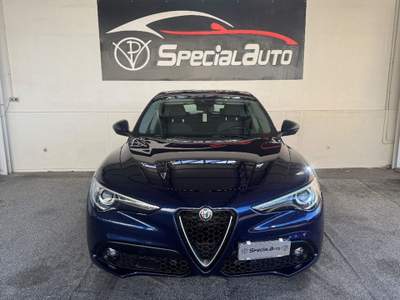 Alfa Romeo Stelvio 2.2 Turbodiesel 190 CV AT8 executive Veloce Blu/Azzurro usata Giugliano in Campania