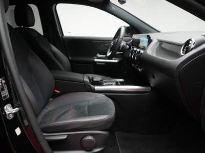 Mercedes-Benz GLA d 4MATIC AMG PREMIUM LED TELECAMERA Nero usata Rimini