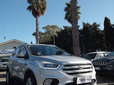Ford Kuga 1.5 TDCI 120CV S&S 2WD P. Tit. Bus. Argento usata Modica
