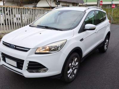 Ford Kuga  2.0 tdci Titanium 4wd s&s 150cv powershift E6 usata Lomazzo