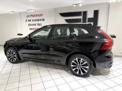 Volvo XC60 2.0 b4 Plus Dark auto Nero usata Viterbo